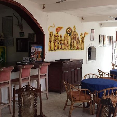 Hôtel Ganga Garden à Beruwala Extérieur photo