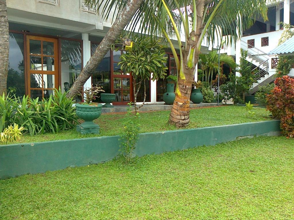 Hôtel Ganga Garden à Beruwala Extérieur photo